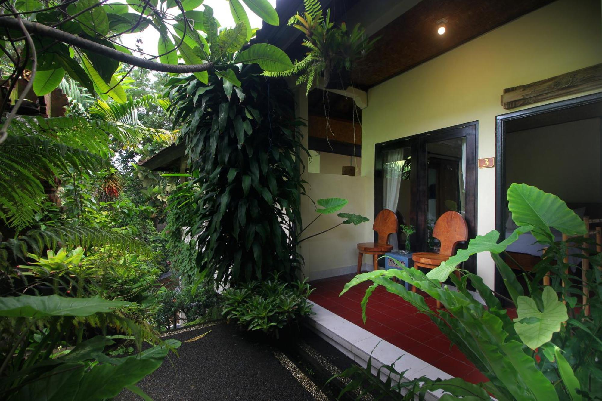 Sari Gong Guest House, A Trishula Collection Ubud Eksteriør billede