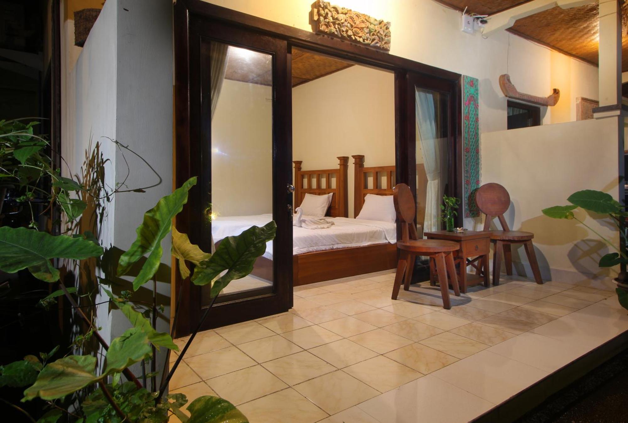 Sari Gong Guest House, A Trishula Collection Ubud Eksteriør billede